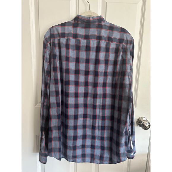 Old Navy Men's L/S The Classic Shirt in Blue Plaid Large - Picture 2 of 2